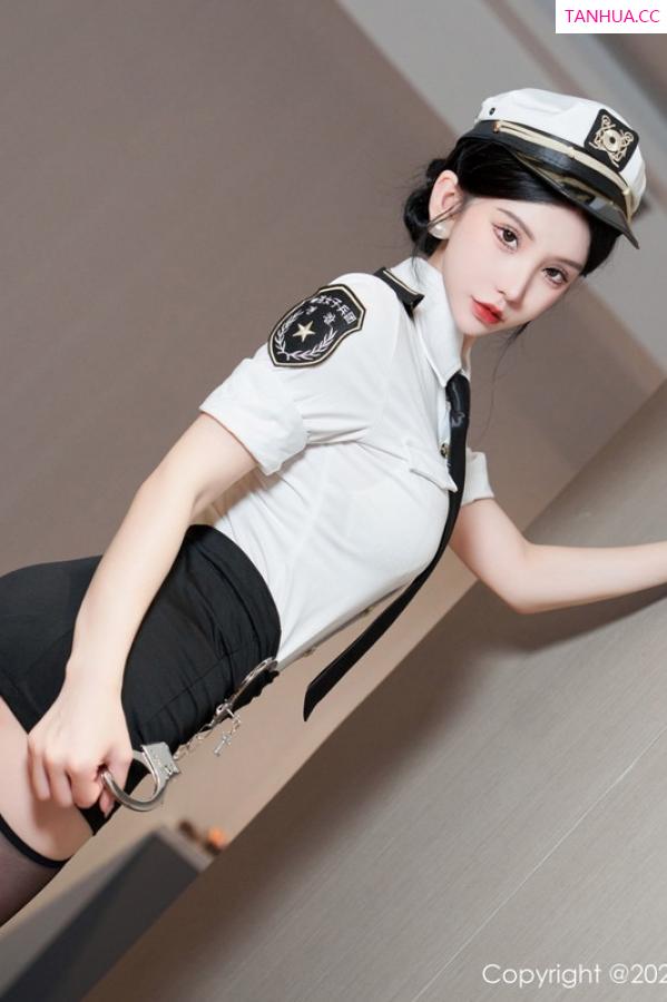周于希dummy  [XiuRen]高清写真图 2023.09.22 No.7430 周于希Sally 黑丝美臀第11张图片